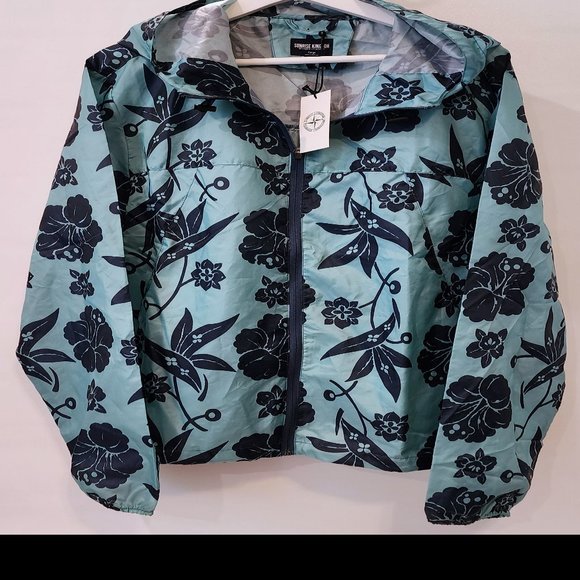 Sunrise Kingdom Hawaiian Windbreaker - Picture 2 of 6